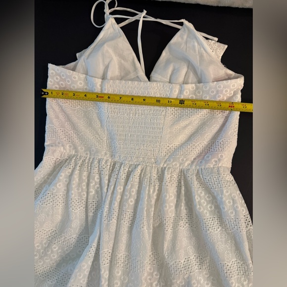 Betsey Johnson White Halter Eyelet Dress Flutter Neckline, Bridal, Wedding, Boho - Picture 13 of 16